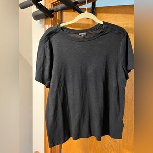 Express Tee. NWT. Sz L